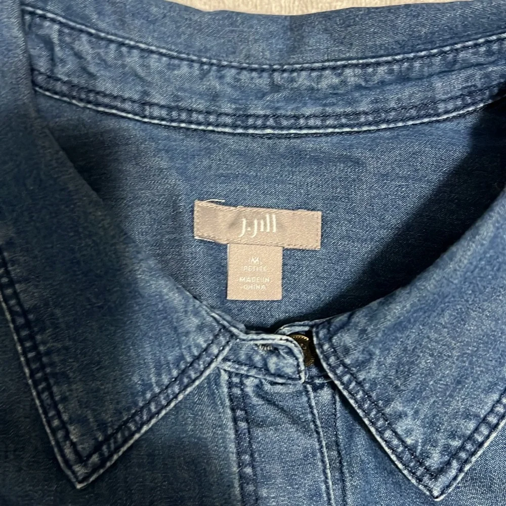 J. Jill denim button down M - Picture 2 of 6
